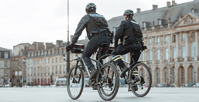 Cagnotte policiers 10 Soutenir les gendarmes et policiers blessés