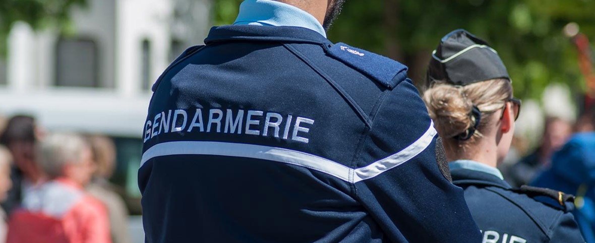 Gendarmes et policiers